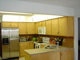 8561 Camshire Ct, Jacksonville, in Jacksonville, FL (Photo 2 of 4)