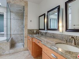 13101 Nimrod Pl, Los Angeles, in Los Angeles, CA (Photo 4 of 5)