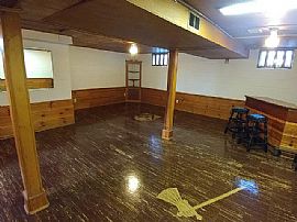 3 Bd/ 1.5 Ba/ 1,479 Sqft in Milwaukee, WI (Photo 8 of 12)