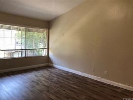 Luxury 3 Bedroom  Home  in Anaheim, CA (Photo 10 of 12)