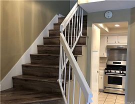 Luxury 3 Bedroom  Home  in Anaheim, CA (Photo 3 of 12)