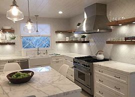 Luxury 4 Bedroom Home  in Anaheim, CA (Photo 3 of 12)