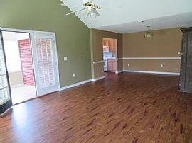 137 Oakwood Ave, Fairhope, Al 36532 in Fairhope, AL (Photo 2 of 5)