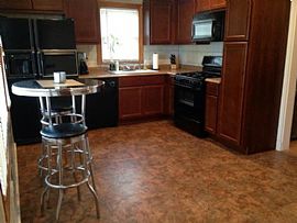 13 Mohawk Dr, Thornton, in Thornton, IL (Photo 2 of 3)