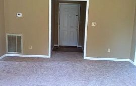 139 Man O War Dr, Oak Grove, Ky 42262 For $550/m Deposit $550 in Oak Grove, KY (Photo 6 of 7)