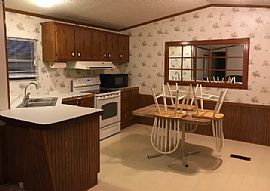 4175 Georgetown Rd, Lexington, Ky 40511 For $800/m Deposit 800 in Lexington, KY (Photo 3 of 4)