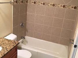 701 Sunbury Rd, South Elgin in South Elgin, IL (Photo 3 of 4)