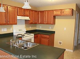 143 Oakwood Ave, Fairhope, Al 36532 in Fairhope, AL (Photo 3 of 5)