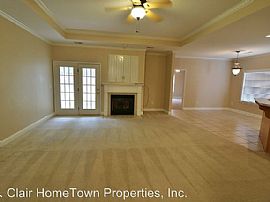 165 Oak Leaf Cir, Pell City, Al 35125 in Pell City, AL (Photo 3 of 5)