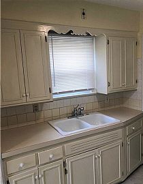 Charming  in Parma, OH (Photo 6 of 12)