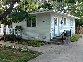 4 Bd/ 2 Ba/ 1,500 Sqft in Marquette, MI