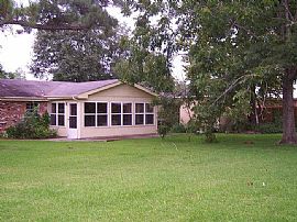 4 Bd/ 2 Ba/ 1,700 Sqft in Gulfport, MS (Photo 12 of 12)