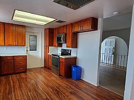 4 Bd/ 2 Ba/ 1,702 Sqft in Aiea, HI (Photo 3 of 10)
