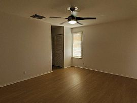 4 Bd/ 2 Ba/ 1,702 Sqft in Aiea, HI (Photo 9 of 10)