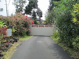 1 Bd/ 1 Ba/ 752 Sqft in Captain Cook, HI (Photo 8 of 12)