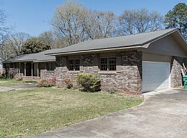 108 Meadow View Ln, Talladega, Al 35160 in Talladega, AL