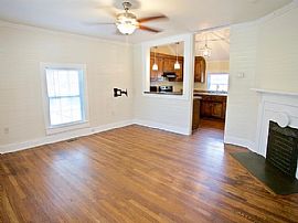 Completely Renovated 1910 Mill Home with 2 Bedrooms and 1.5 Bat in Fountain Inn, SC (Photo 3 of 11)