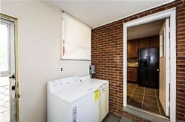 Completely Renovated 3beds and 2baths  in Charlotte, NC (Photo 10 of 12)