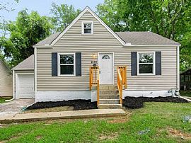 Are You Looking For a Cute 3 Bed 2 Bath Home in The Kansas City in Kansas City, MO