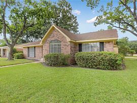 6003 De Milo Dr, Houston in Houston, TX