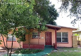 5434 6th Ave N Saint Petersburg Fl 33710 For $700/m Depo $700 in Saint Petersburg, FL