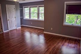 Spacious Beautiful Late Model Home with Central Air in Worcester, MA (Photo 5 of 9)