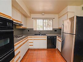 6 Seton Rd, Irvine in Irvine, CA (Photo 3 of 6)