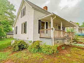 238 3rd Ave, Greenville, Sc 29609 For $500/m Deposit $500 in Greenville, SC