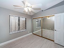 317 N Cottonwood Dr, Gilbert, Az 85234 in Gilbert, AZ (Photo 3 of 6)