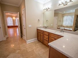 Charming 4 Bedrooom Home in Chattanooga, TN (Photo 9 of 10)