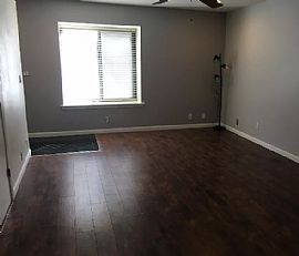 Charming 3 Bedroom Home in Germantown, TN (Photo 8 of 10)