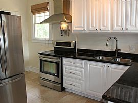 2595 College St, Jacksonville in Jacksonville, FL (Photo 3 of 4)