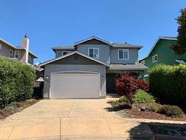 925 Adelaida Ct, Santa Cruz in Santa Cruz, CA