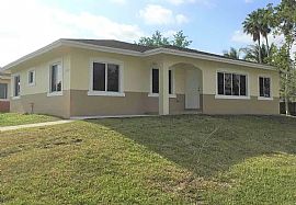 13576 Sw 287th Ter, Homestead, Fl 33033 in Homestead, FL