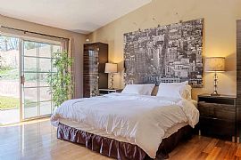 A Great 3 Bedroom House For Your Family in Porter Ranch, CA (Photo 4 of 12)