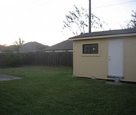 Clean4br 2-1/2 Bath in Houston, TX (Photo 12 of 12)