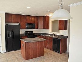 333 Falcon Run, Morgantown, Wv 26508 in Morgantown, WV (Photo 5 of 7)