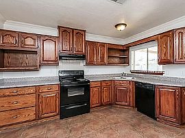 2441 E Alpine Ave, Mesa, Az 85204 in Mesa, AZ (Photo 6 of 8)