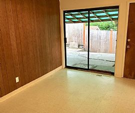 Brand New Product Material  in Seattle, WA (Photo 6 of 12)