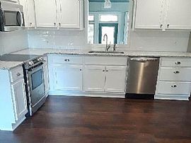 3 Bd 2 Ba 2,100 Sq Ft in Huntsville, AL (Photo 6 of 10)