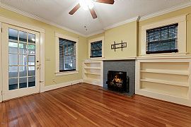 1 Bd, 1 Ba, 1,630 Sqft in Biloxi, MS (Photo 2 of 12)