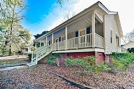 3 Bd. 1 Ba. 1,142 Sqft in Camden, SC (Photo 2 of 12)