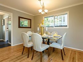 3 Bedroom 2 Baths House For Rent in San Diego, CA (Photo 5 of 9)