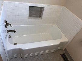 3 Bd. 1 Ba. 1,450 Sqft in Turlock, CA (Photo 7 of 12)