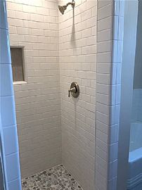 3 Bd. 1 Ba. 1,450 Sqft in Turlock, CA (Photo 8 of 12)