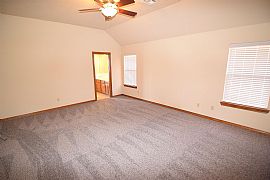 3 Bd. 2 Ba. 2,293 Sqft in Lawton, OK (Photo 12 of 12)