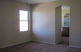 6360 Italia Ave, Las Vegas, Nv 89130 in Las Vegas, NV (Photo 6 of 10)