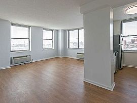 Building: 77 Park Avenue in Hoboken, NJ (Photo 5 of 12)