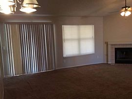 372 Dooley Dr, Henderson, Nv 89015 in Henderson, NV (Photo 5 of 7)