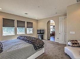 9128 S Beck Ave, Tempe, Az 85284 in Tempe, AZ (Photo 5 of 10)